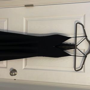 Windsor Keyhole Back Dress
